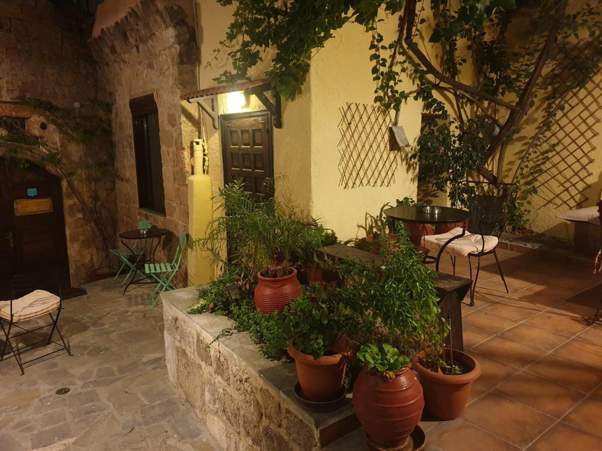 Rhodes City Chris Αpartments Old Town 아파트 외부 사진
