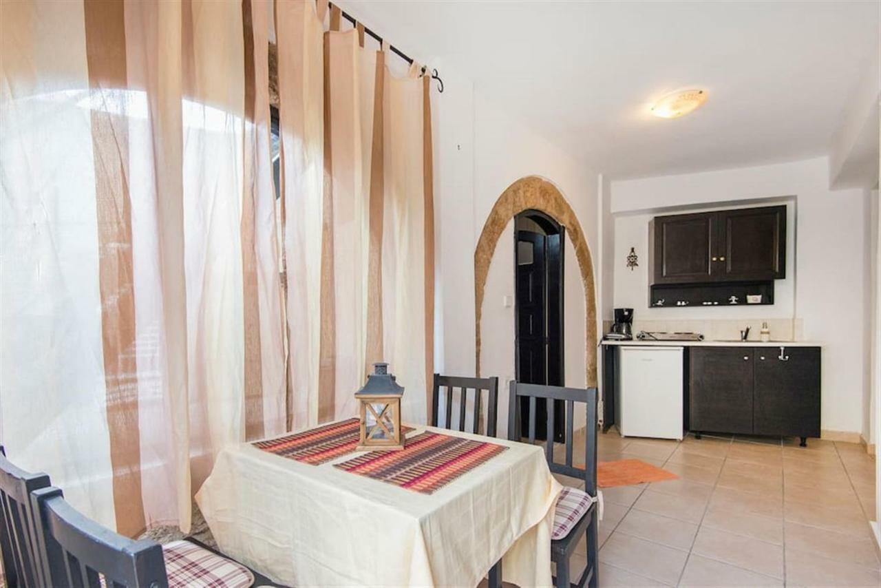 Rhodes City Chris Αpartments Old Town 아파트 외부 사진